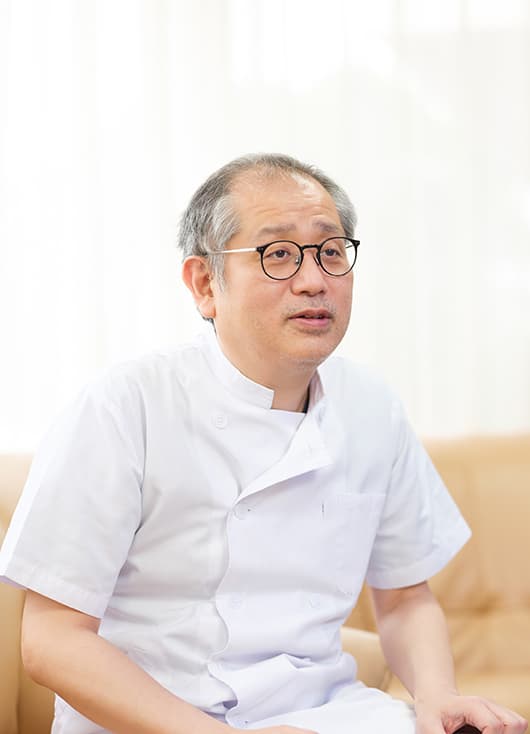 鶴岡 信栄先生の写真