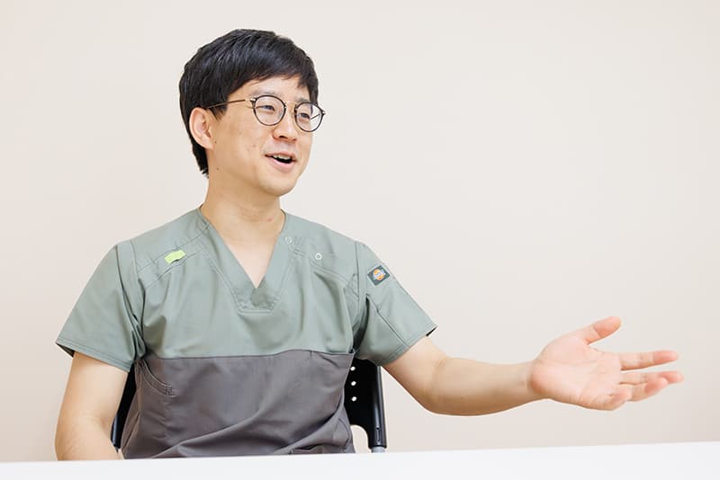 田邉 綾先生の写真