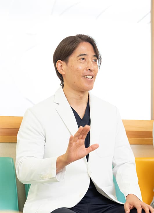 山嵜 継敬先生の写真