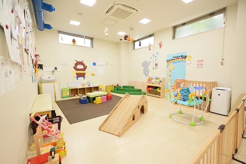 いなみ小児科の院内「ひょっこりひろば」