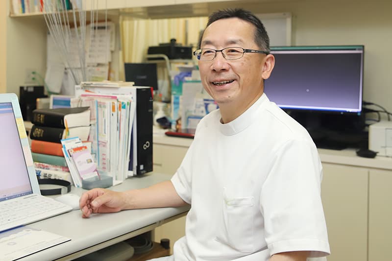 半田先生の写真