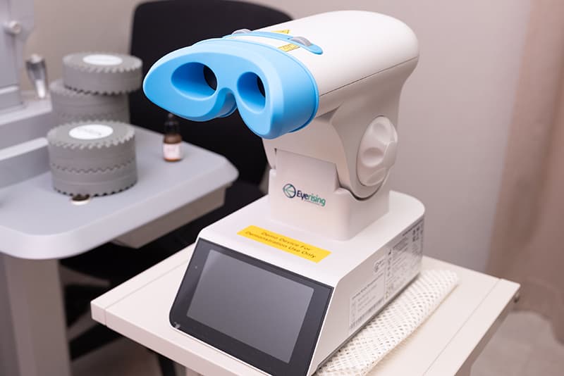 レッドライト治療機器