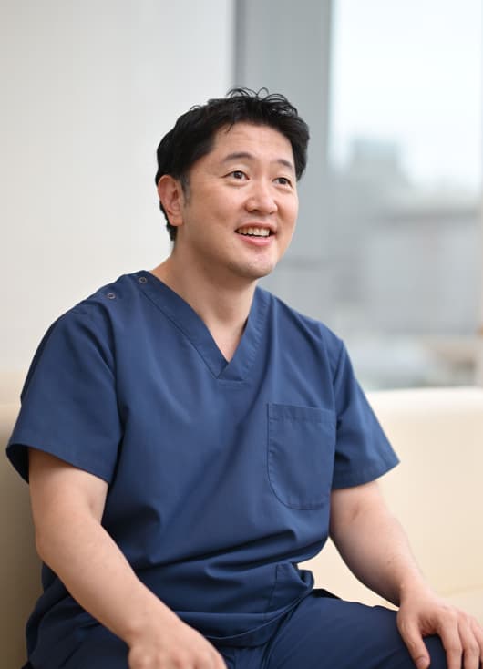 権東 容秀先生の写真