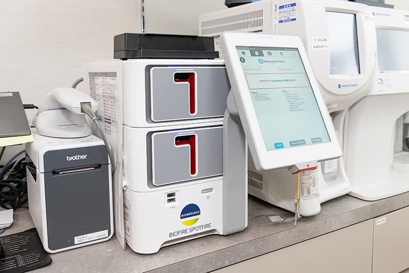 検査機器の写真