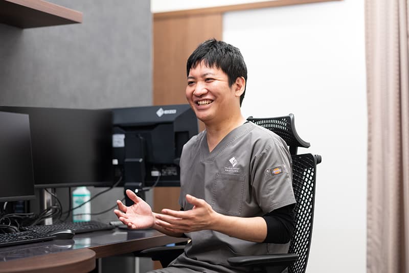 玉那覇 雄介先生の写真