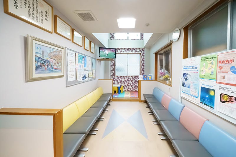 長谷川医院の待合室写真
