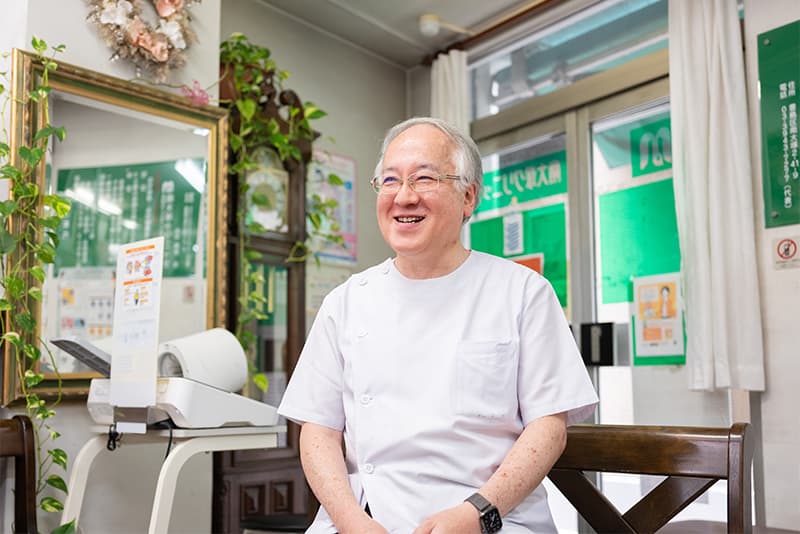 岡本 完先生の写真